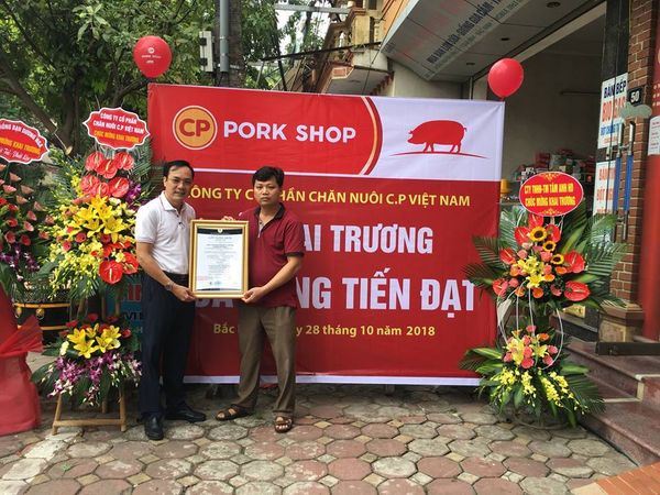 Khai trương cửa hàng Porkshop Tiến Đạt