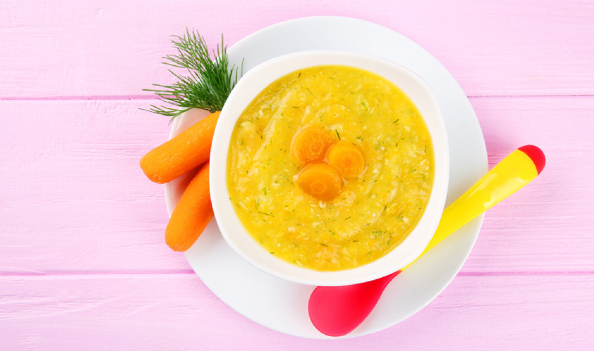 Cháo óc heo cà rốt là một trong những món ngon từ óc heo làm món gì cho bé giúp bổ sung vitamin A.