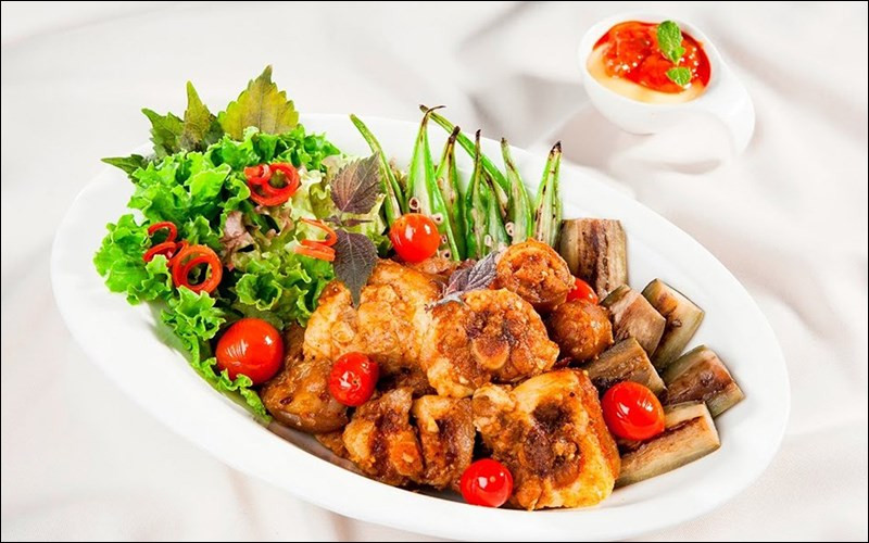 Đuôi heo nướng giòn ngon hấp dẫn