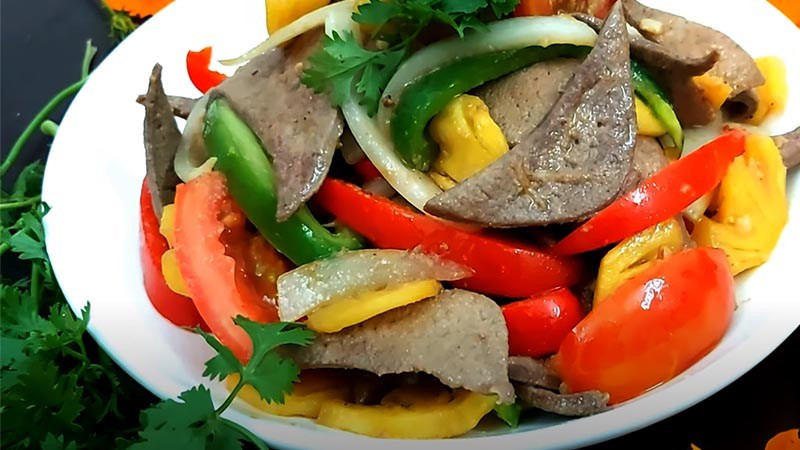 Gan heo xào chua ngọt hấp dẫn
