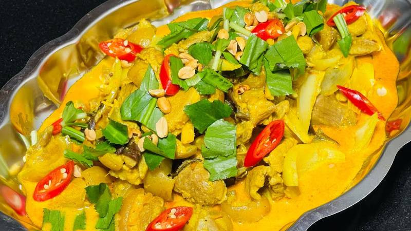 Món heo rừng xào lăn thơm ngon mềm thịt